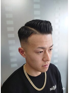 ワンワンオー バーバーショップ コンチネンタル(@110 BARBER SHOP continental) ゆるパン