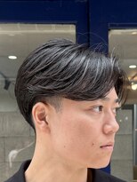 ティーヘア(t.hair)&nbsp;曲がる縮毛矯正/センターパート/フェザーショート/刈り上げ