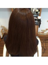 ヘアーズイングス(hairs INGS) ヘナカラ―で艶やかに白髪染め