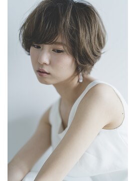 ビュートアール(beaut R a';r) オリーブグレーやわらか小顔ボブ