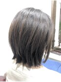 簡単ミディアムショート