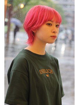 コワファースト 大分(COIFF1RST) ピンクカラー＆ウルフstyle