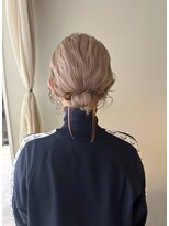 シキ(SIKI)&nbsp;white beigeにarrange