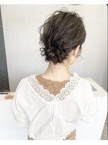 ニド(2do)&nbsp;結婚式お呼ばれアップルーズアレンジ