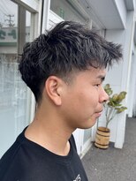 クオリア(Quaria)&nbsp;刈り上げアップバングツイストスパイラル♪