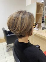 サラ 新宮店(SARA) 【福岡新宮】まとまる大人グラデーションショート 40代 50代