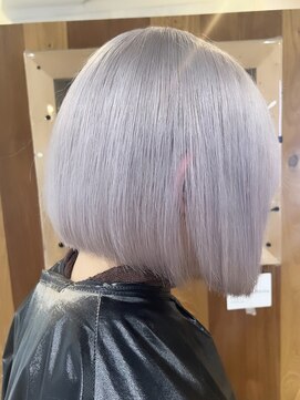 アンククロス 渋谷(ANKH CROSS) ホワイトシルバー/ホワイトカラー/グレージュ/ホワイトヘア/渋谷