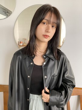 ハイフ(haif) 【haif】ナチュラル　ストレート　レイヤーカット