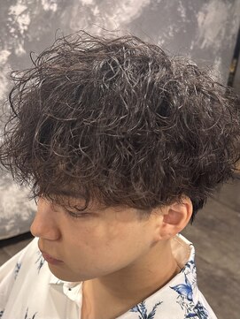 ブラック 横浜(BLUCK) 【小林千夏指名限定】 シャドウパーマ