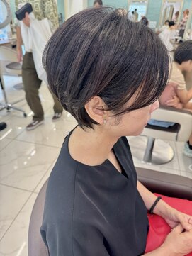 アッシュ 下北沢店(Ash) 前髪なしハンサムショート