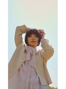 ショートボブ×顔回りレイヤー【LEB神戸三宮】