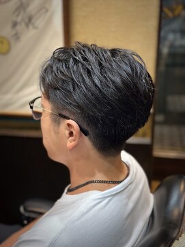 レオヘアワークス(LEO HAIR WORKS) 刈り上げ新潟　ビジネスショート　床屋　バーバー新潟　メンズ