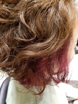 ミック ヘアアンドメイクアップ 高田店(miq Hair&Make up)&nbsp;インナーカラー/イヤリングカラー/ブリーチなし/ピンク系カラー