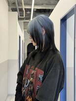 サロウィン 広島(SALOWIN)&nbsp;ペールブルー×ブラック　ルーツカラー