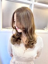 コハク(COHAQ BEAUTY AND RESORT)&nbsp;ベージュカラー/ツヤカラー/透明感カラー/柔らかベージュ