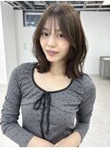 レイヤーカットオリーブベージュ顔まわりレイヤー