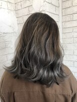 アジールヘア 所沢プロペ通り店(agir hair)&nbsp;グレージュカラーでセクシーに！【所沢/ブリーチ/透明感】