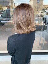 ナンバー(number+)&nbsp;20代30代40代シアーベージュ透明感くびれボブ外ハネ乾かすだけ