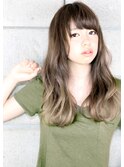 『グレージュグラデ & 毛束感』外国人風小顔ひし形シルエット♪