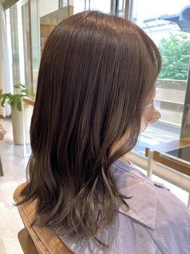 アンベント(unbent) 透明感/鎖骨ミディアム/オリーブベージュ