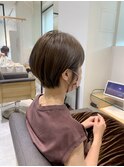 大人ショート×グレージュカラー