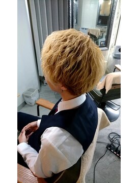 リエラ 新宿(RIERA) メンズウェーブ