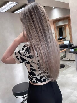 サニー 渋谷(SUNNY) バレイヤージュ、ハイライト、ショコラアッシュ、グレージュ