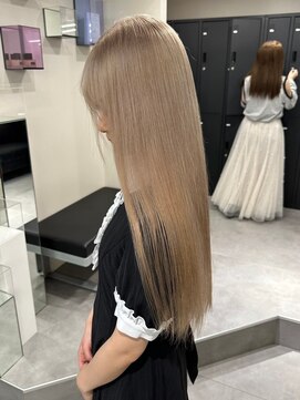 ベレーザ 渋谷(BELEZA) 7616艶髪グレーベージュミルクティーアッシュハイトーンカラー