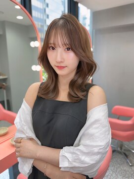 ボタン シブヤ(VOTAN SHIBUYA) 韓国ヘア/顔まわりカット/くびれヘア/前髪あり/