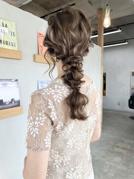 ブラント(BRUNT) 【shizu】  編みおろしstyle/お呼ばれアレンジ