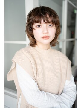 マグノリア オモテサンドウ(MAGNOLiA Omotesando) マッシュウルフのニュアンス柔らかパーマ・・・HINATA