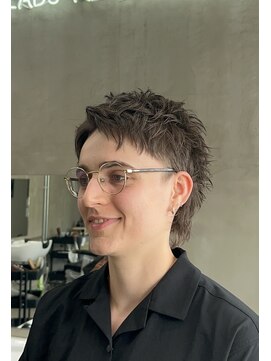 カルテックス(CALTEX) スパイキーショート×ショートウルフ