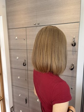 ルシア(LUCIA) ダブルカラー/イエベカラー