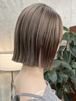 ノード(NODE)&nbsp;栄タッセルボブくびれ透明感ベージュヘア