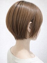 クローズ(cross-z)&nbsp;【小顔×首元すっきり】丸みショートボブ◎東川口/浦和美園