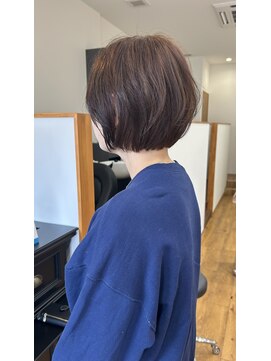 ルーエ(Ruhe) 大人可愛いショートボブ