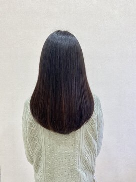 ウイバイファースト(u'i by first) 落ち着いたベージュカラースタイル