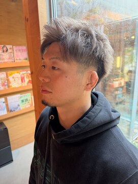 ウエストリー(WESTORY) #メンズ#ハイトーンカラー#ツーブロック#前髪上げ#アップバング