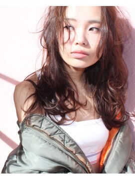 ソルトウォーター(SALT WATER) SUSAKI 外国人風カーキグレージュ センターパート