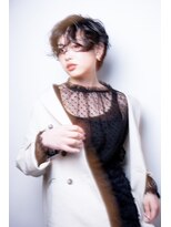 マウロア(MAULOA)&nbsp;スイングショート 大人ショート 小顔ヘア ラフウェーブ 黒髪