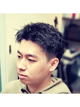 ウル(ulu) ツイストスパイラルパーマ