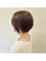 セム(sem) ショートボブ×白髪ぼかしハイライト
