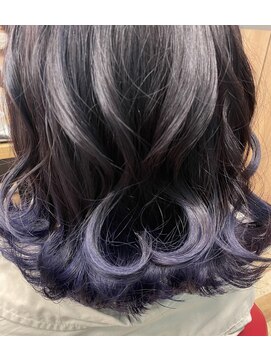 ビューティー リゾート アンアリー(BEAUTY RESORT AN ALLY) ネイビーブルー裾カラー