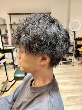 サラ(sarah) メンズパーマ/波巻き×ツイストスパイラルMIX