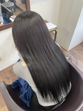 ニーナ ヴィジョン(NINA visioN) 韓国風ロングヘア