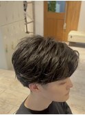 フェザーパーマ風センターパート