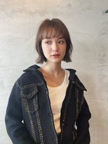 ヒュージ 表参道(huge)&nbsp;外ハネボブミディアム×ニュアンスカラー_20代30代