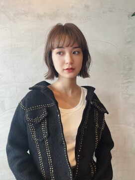 ヒュージ 表参道(huge) 外ハネボブミディアム×ニュアンスカラー_20代30代