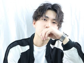 フェニックス(PHOENIX)の写真/【館林】【メンズ特化美容室】髪質/骨格に合わせたスタイル提案が魅力♪#ツイスト#ツイスパ#波巻き