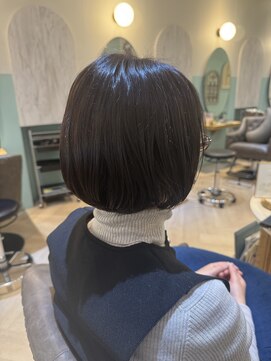 アンフィ 矢向(Anphi) 12-23 丸みボブ